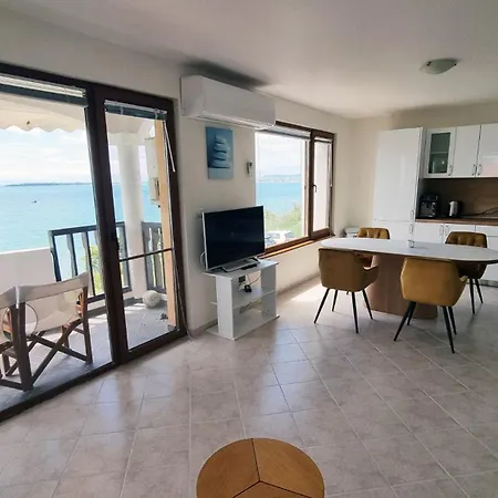 под наем с фронтална гледка море, гр. влас Appartement Sveti Vlas